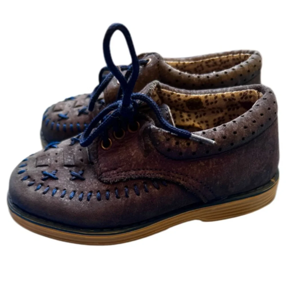Stylish Kids Shoes in Blue Suede Leather size 6.5-7 us